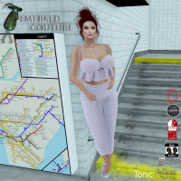 Emerald Couture :: Bronx Girl